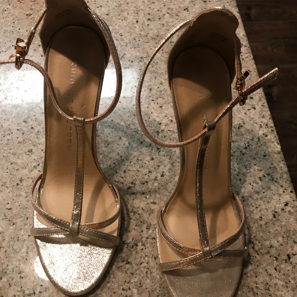 Gold shimmer heels